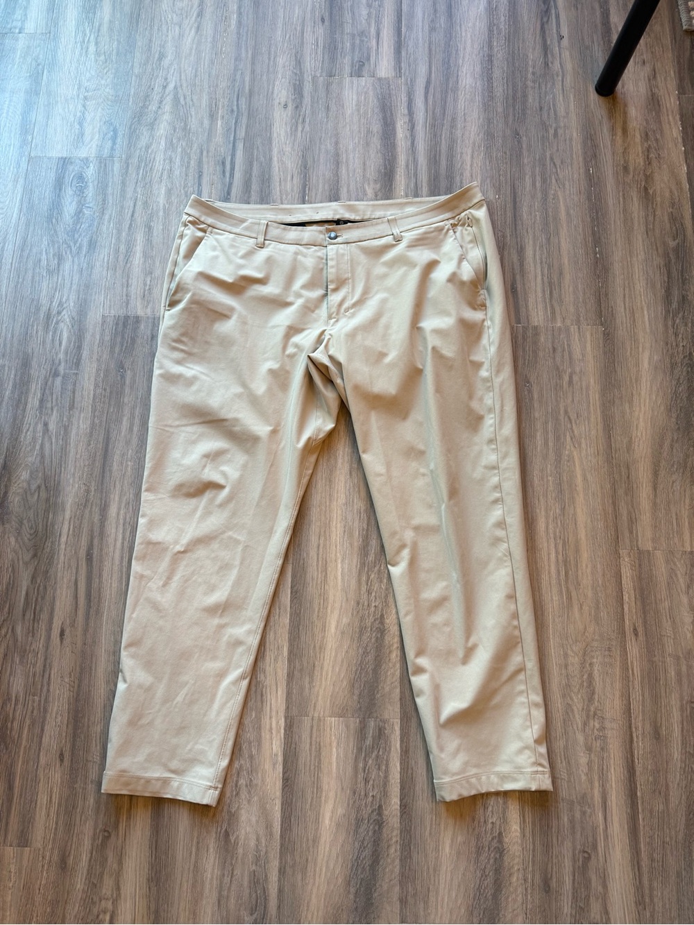 Men's Lululemon 44x32 abc slimfit warpstreme